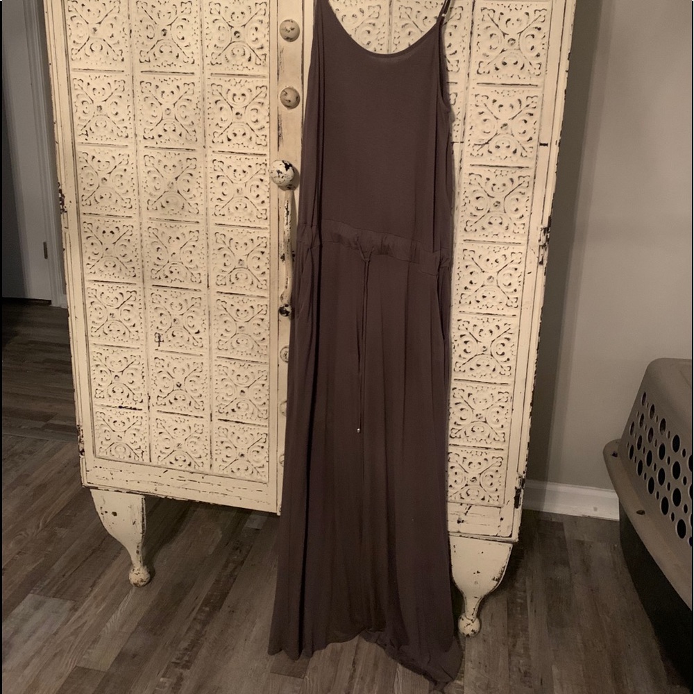 Long romper, wide legs size medium